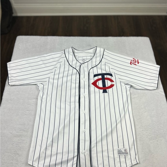 MLB Dynasty Series Jersey Men M Minnesota Twins Pinstripe Baseball Stitched NWOT